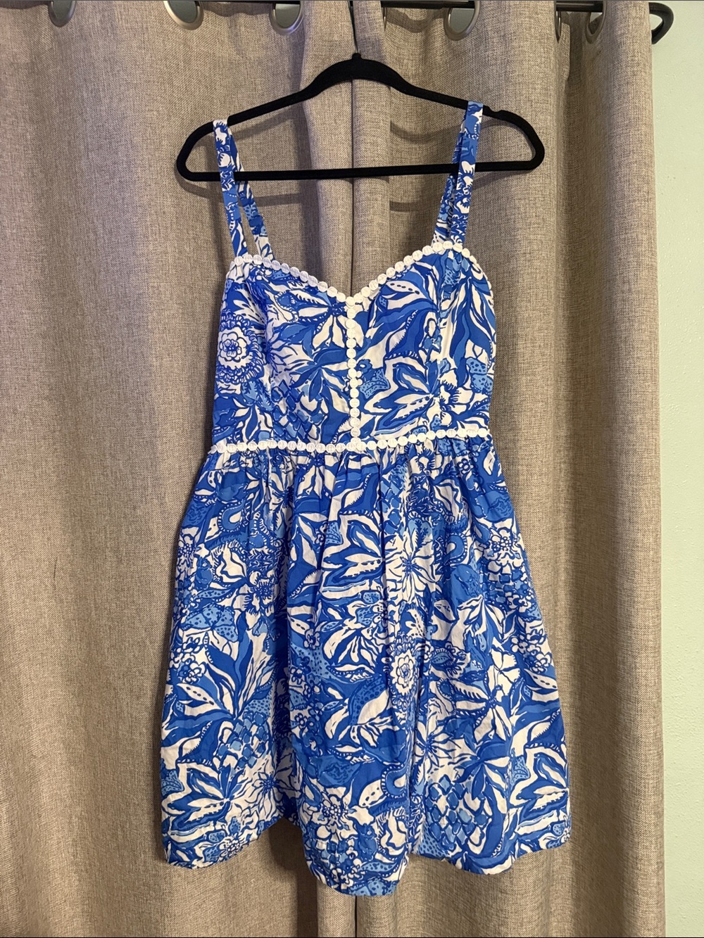 Women’s Lily Pulitzer Haylan Blue and White Floral Sundress 14